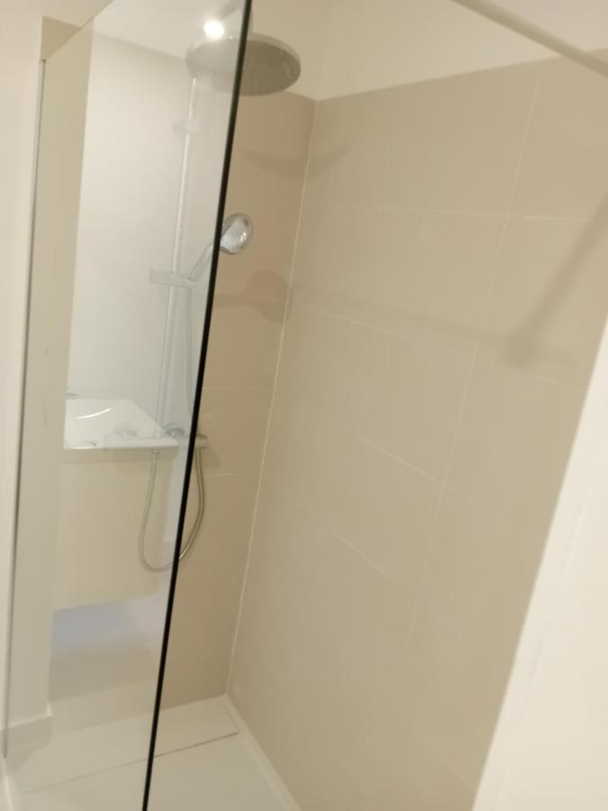 Quartier Le Plus Anime De Marseille "La Plaine Cours Julien "Chambre Avec Salle De Bain Wc Privee Integrees "Dans Appartement ภายนอก รูปภาพ