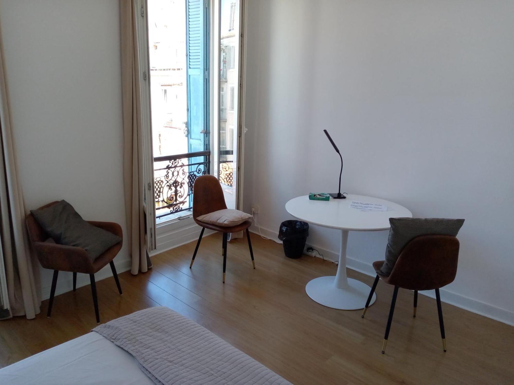 Quartier Le Plus Anime De Marseille "La Plaine Cours Julien "Chambre Avec Salle De Bain Wc Privee Integrees "Dans Appartement ภายนอก รูปภาพ