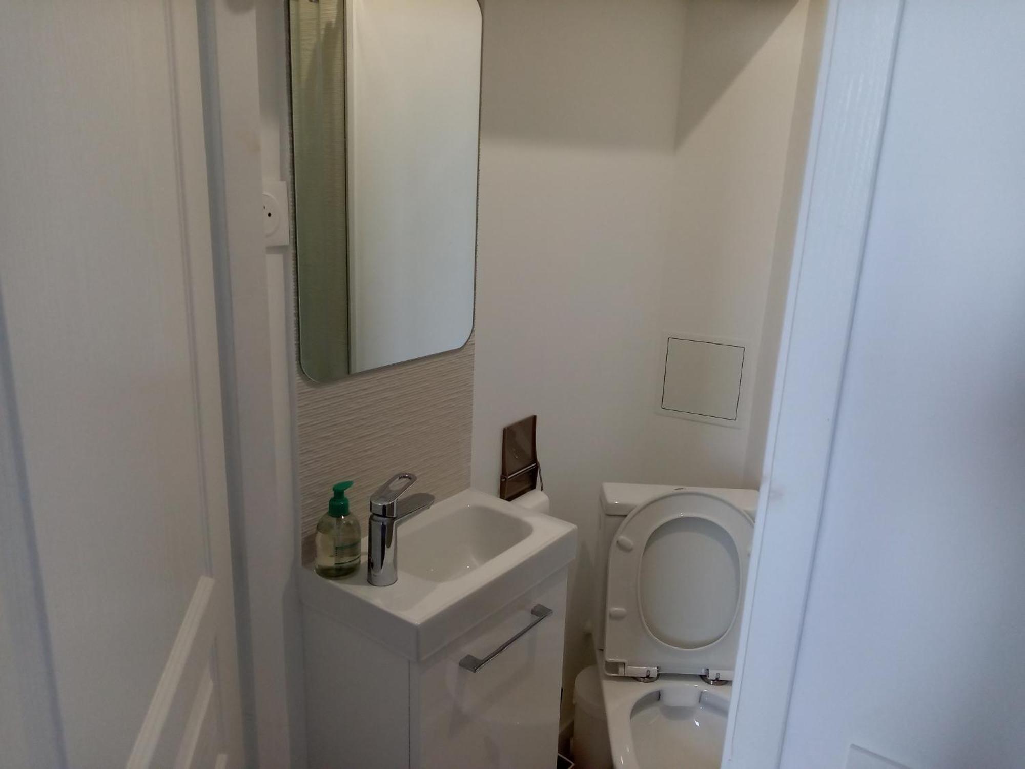 Quartier Le Plus Anime De Marseille "La Plaine Cours Julien "Chambre Avec Salle De Bain Wc Privee Integrees "Dans Appartement ภายนอก รูปภาพ